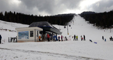 Ski Centar Ravna Planina outside