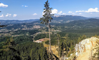 Ski Centar Ravna Planina outside