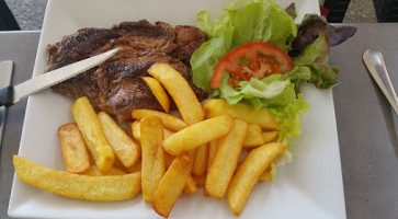 Kıraça Balık Lokantası food