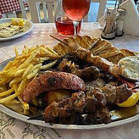 Thraka Grill House Nourriture