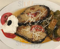 Giorgos Fish Tavern food