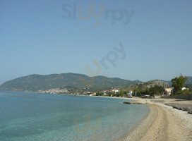 Aphrodite Taverna-studios