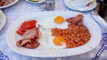 Porto Kaminia Beach Bar Restaurant food