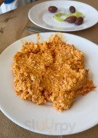 Σκάροι Ψητοπωλείο food