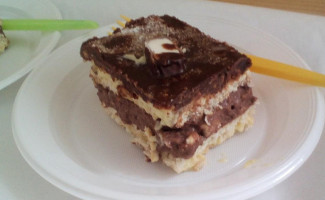 Ašćinica Happiness