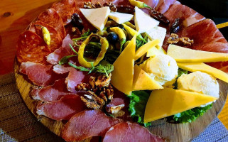 Konoba Hercegovac food