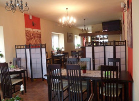 Wypozyczalnia Sprzetu Medycznego inside