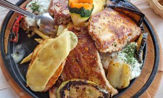 National Belveder food