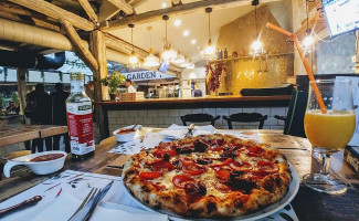 Garden Pizza Salad inside