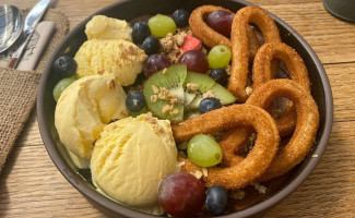 Pajti Kávézó food