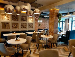 La Pizza Espresso inside