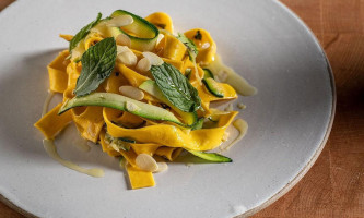 פסטטריה בית יוצר לפסטה מקומית drink