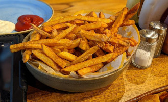 רובן Ruben כנפי נשרים food