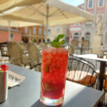 Gallerist Cafe drink