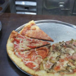 סייצ 'יז פיצה Say-cheese Pizza food