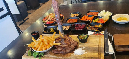 מסעדת לבונה food