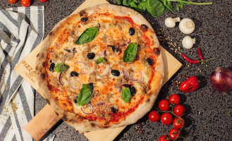 Pizzarelli Pizza food