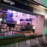 Abrigo Cafe inside
