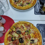 Ramona Pizzeria food