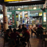 Ταβερνα Κρυσταλλενια Aígio inside