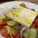 Ξύλινη Φωλιά food