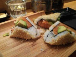 Ze Sushi food