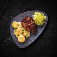 Castel-kastely Vendeglo inside