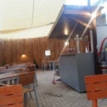 Friends Wine outside