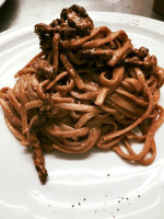 Η Μουριά food