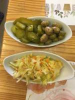 Teva Ha'ochel Hummus Tov inside