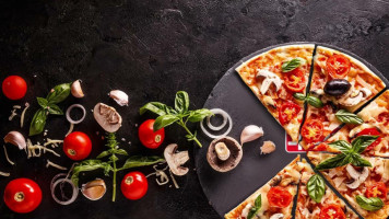Pizza.gr food
