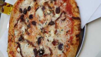 ‪pizzeria Autentica‬ food