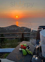 Fly Me Sun&stars food