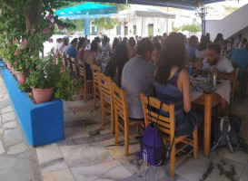 Σκουλάτος Εστιατόριο outside