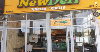 New Deli outside