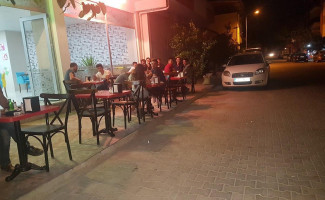 Lokkaa Cafe Bistro outside