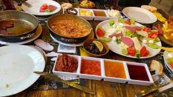 Sahra Kahvalti Ve Kahve Evi food