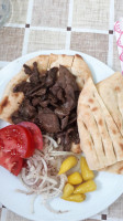 Asmali Bahce Yaprak Ciger Koefte Sucuk food