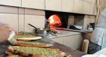 Izmir Pide Salonu food