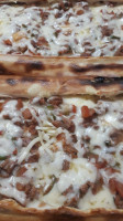 Karadeniz Pide Ve Lahmacun Salonu food