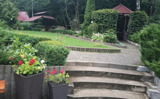 Stozhary Restoran outside