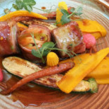 Vitorlas Etterem food