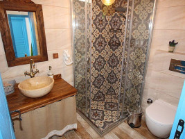 Atamer'in Bahçesi Kahvaltı Mantı Evi Avşa inside