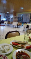 Çimenoğlu Restoran inside