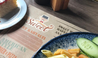 Mr. Sweet Cafe Bistro food