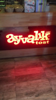 Ayvalık Tost Bucak inside