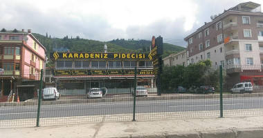 Aydın Ekmek Karadeniz Pide Salonu outside