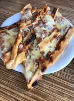 Hasret Pide Salonu food