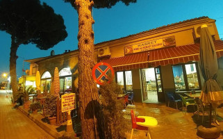 Hasret Pide Salonu outside