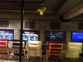 Baraka Station Cafe Ps3-ps4 Oyun Salonu inside